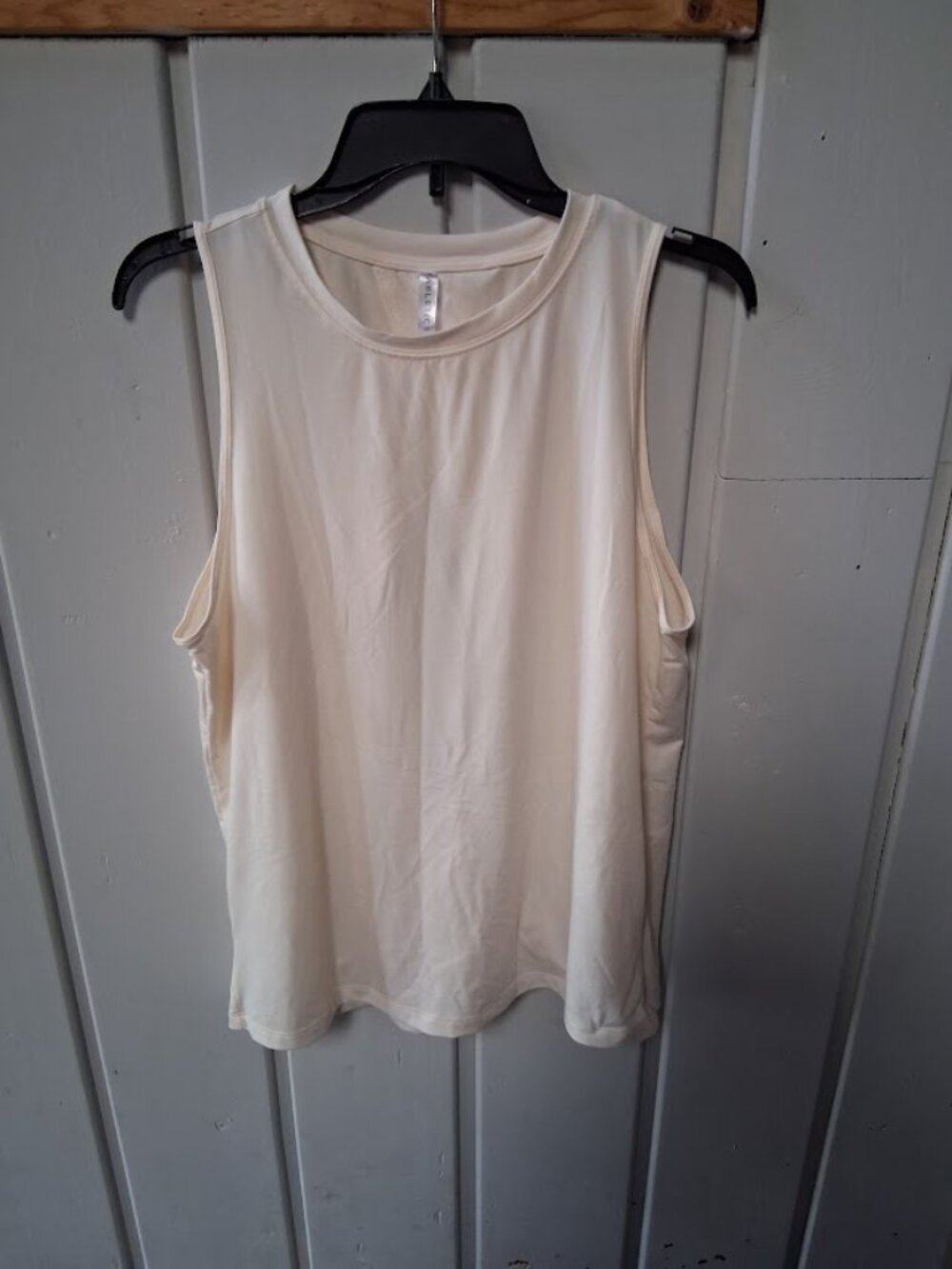 Fabletics Ivory Open Back Tank Top Sz L